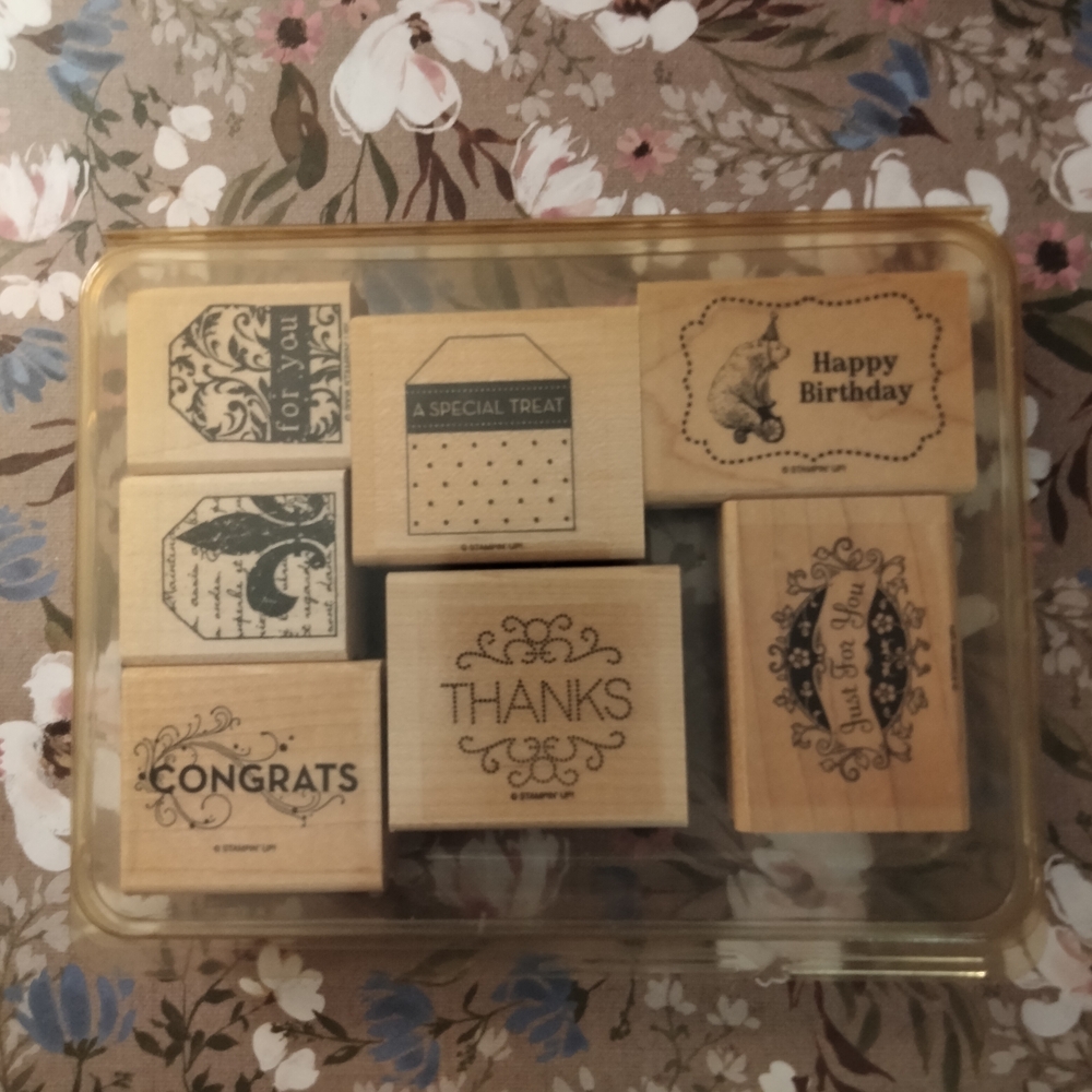 Stampin' Up! Wooden Stamp Set - Black and Brown